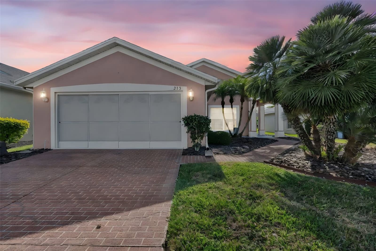 213 HIGH VISTA DR