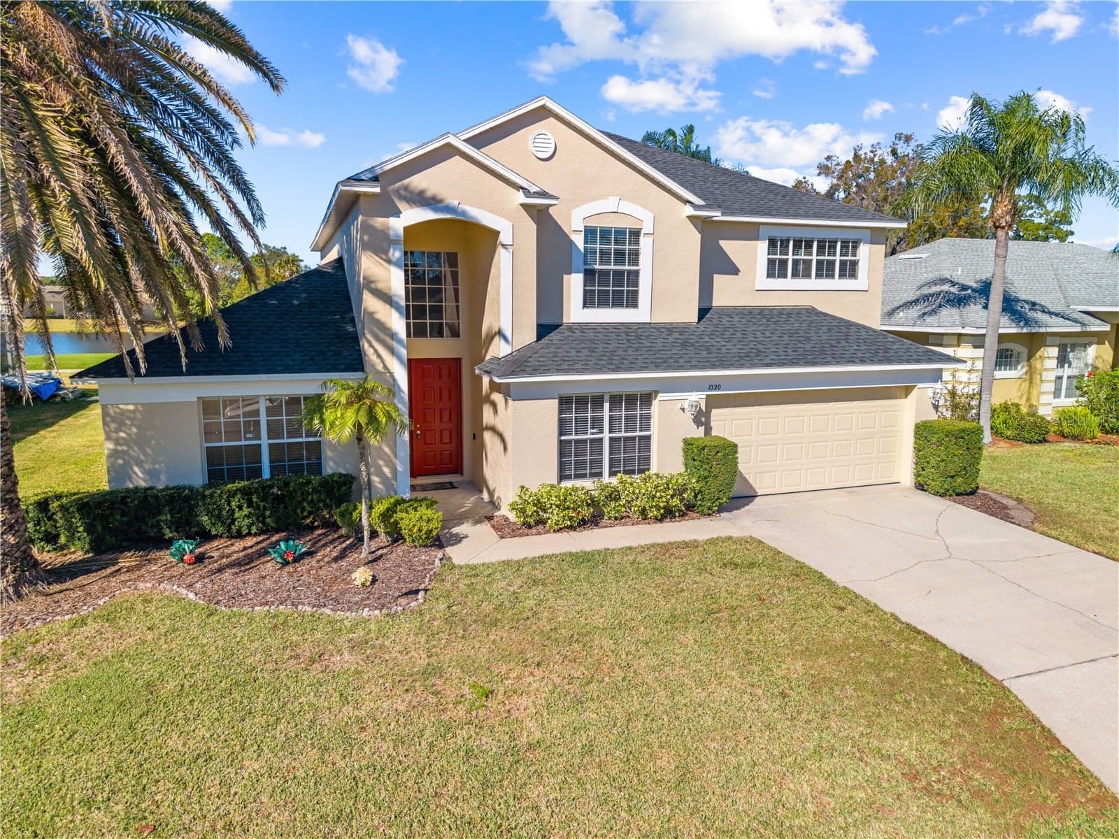 1020 GOLF COURSE