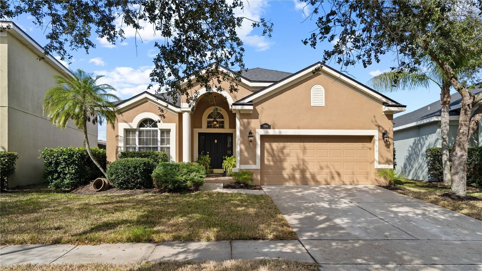 13560 HAWK LAKE