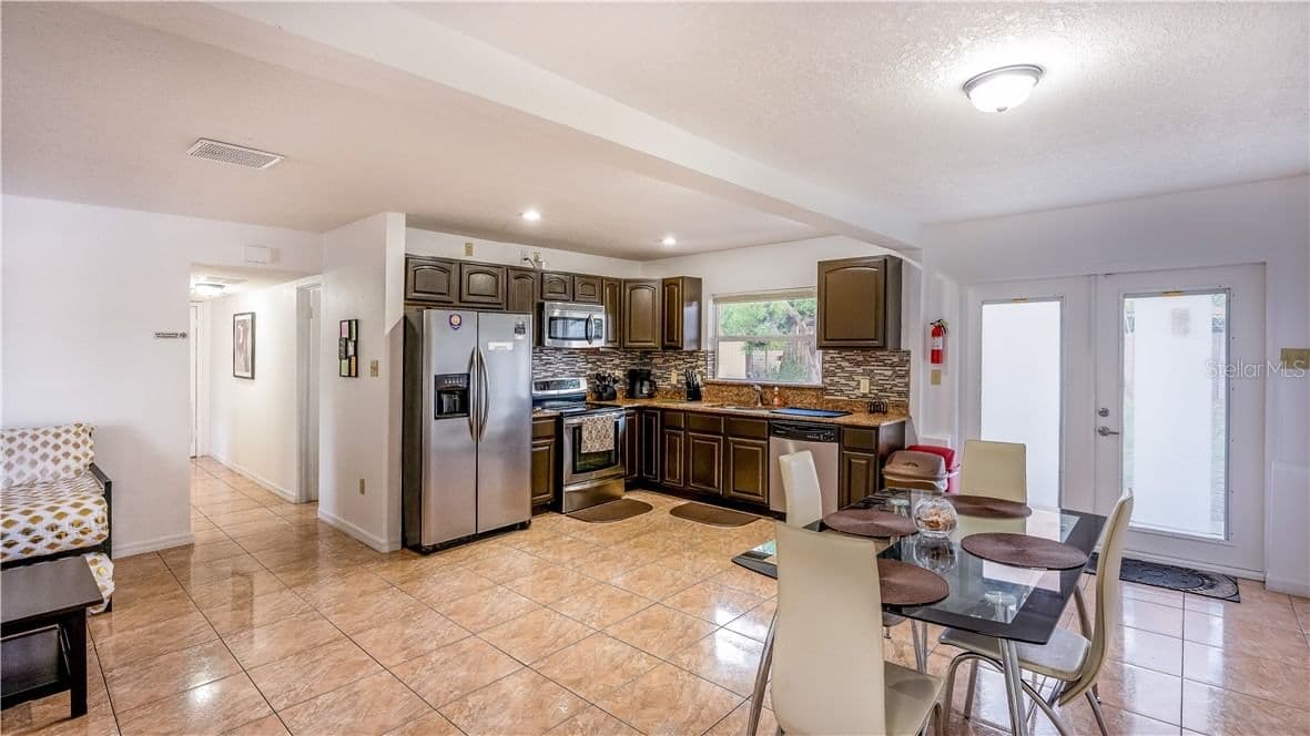 Photo 4 of 2721 RAEFORD