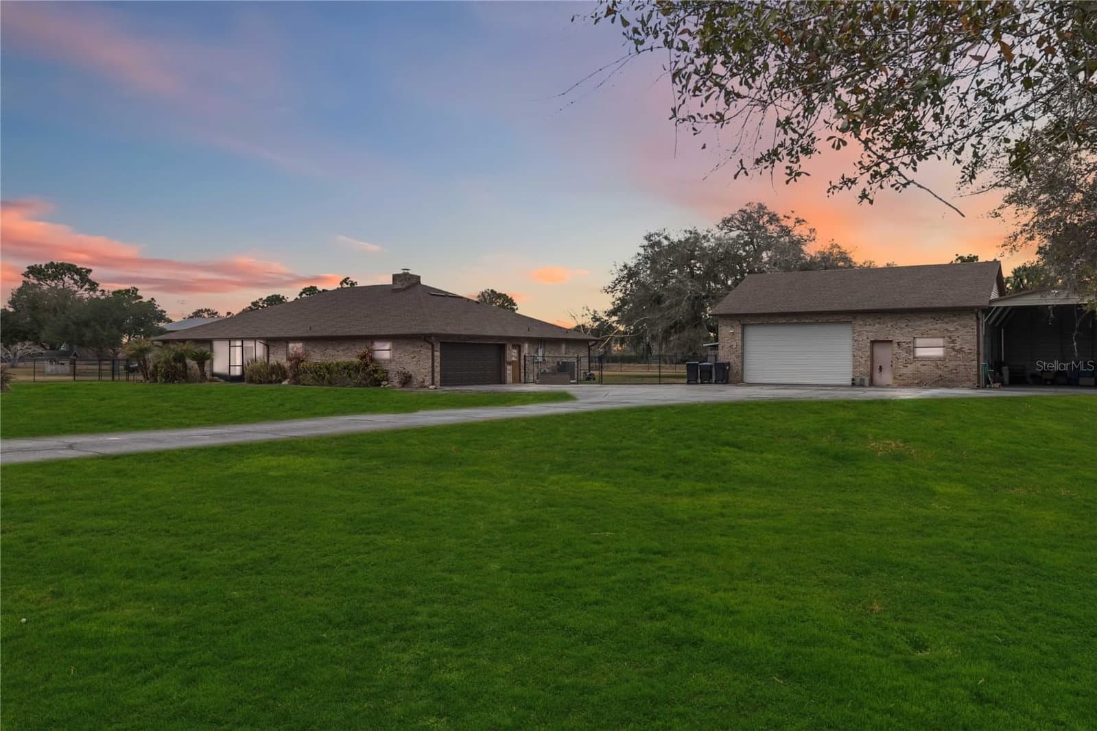 18711 NORTHCLIFF