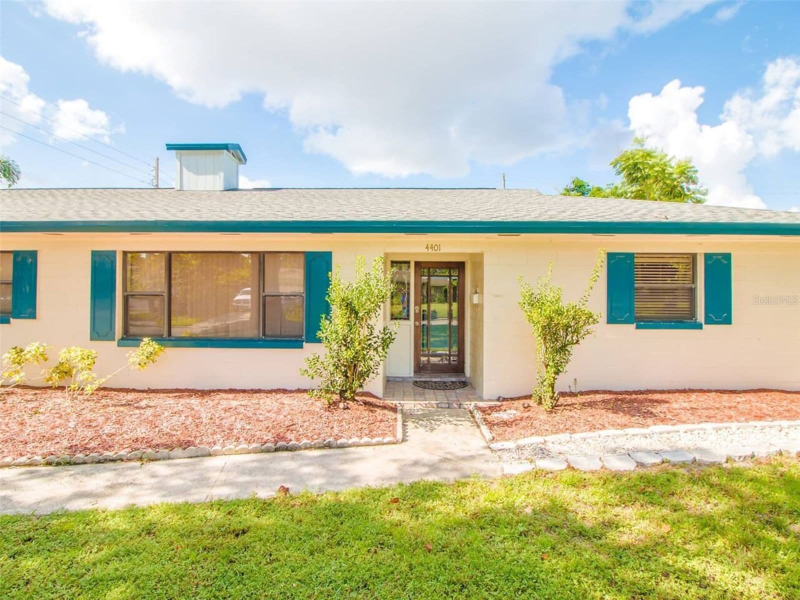 4401 LENMORE