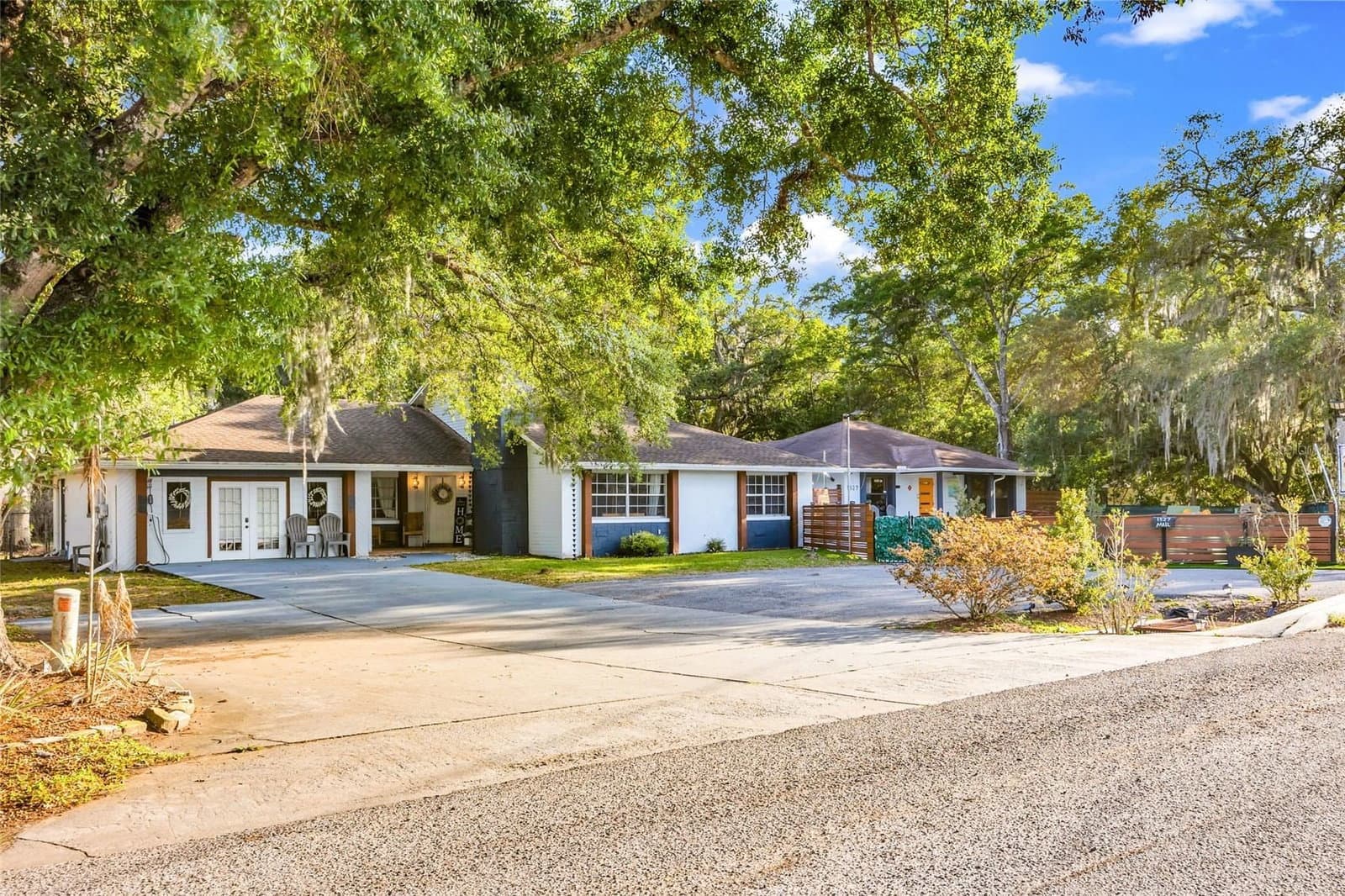 1521 HERON WOOD