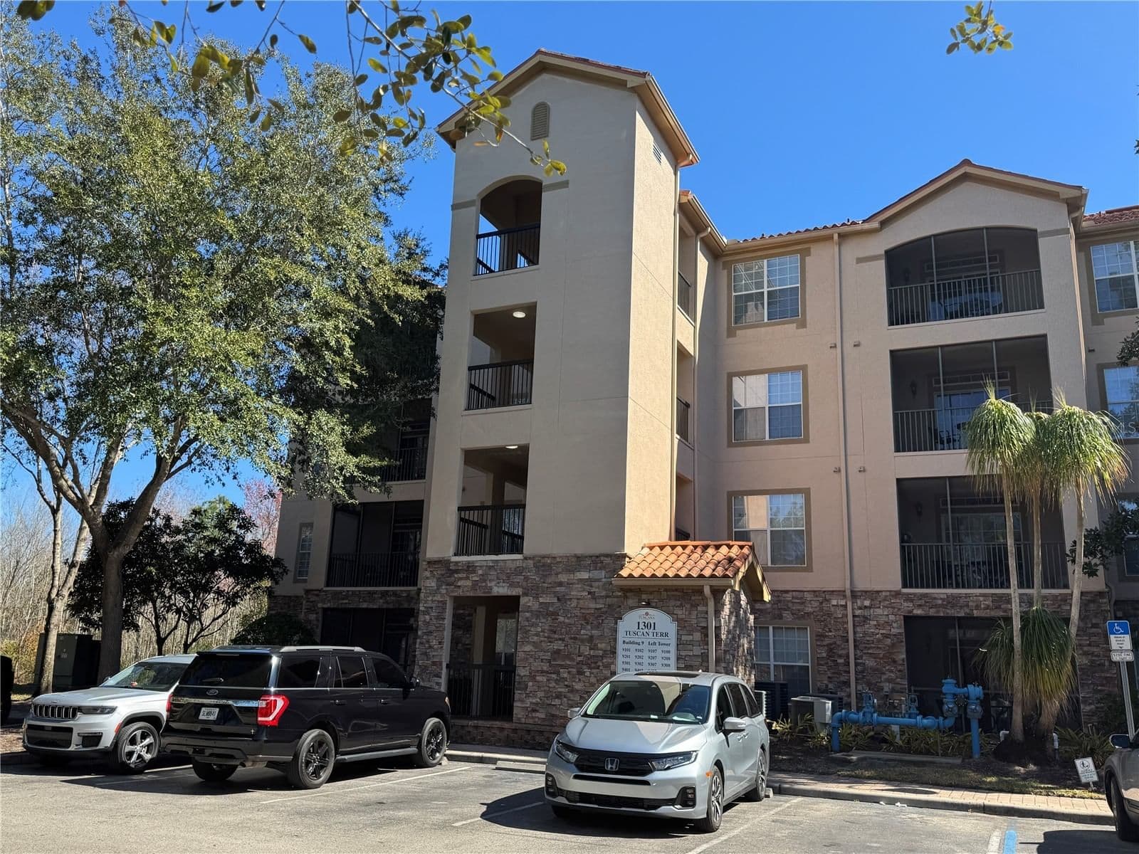 1301 TUSCAN