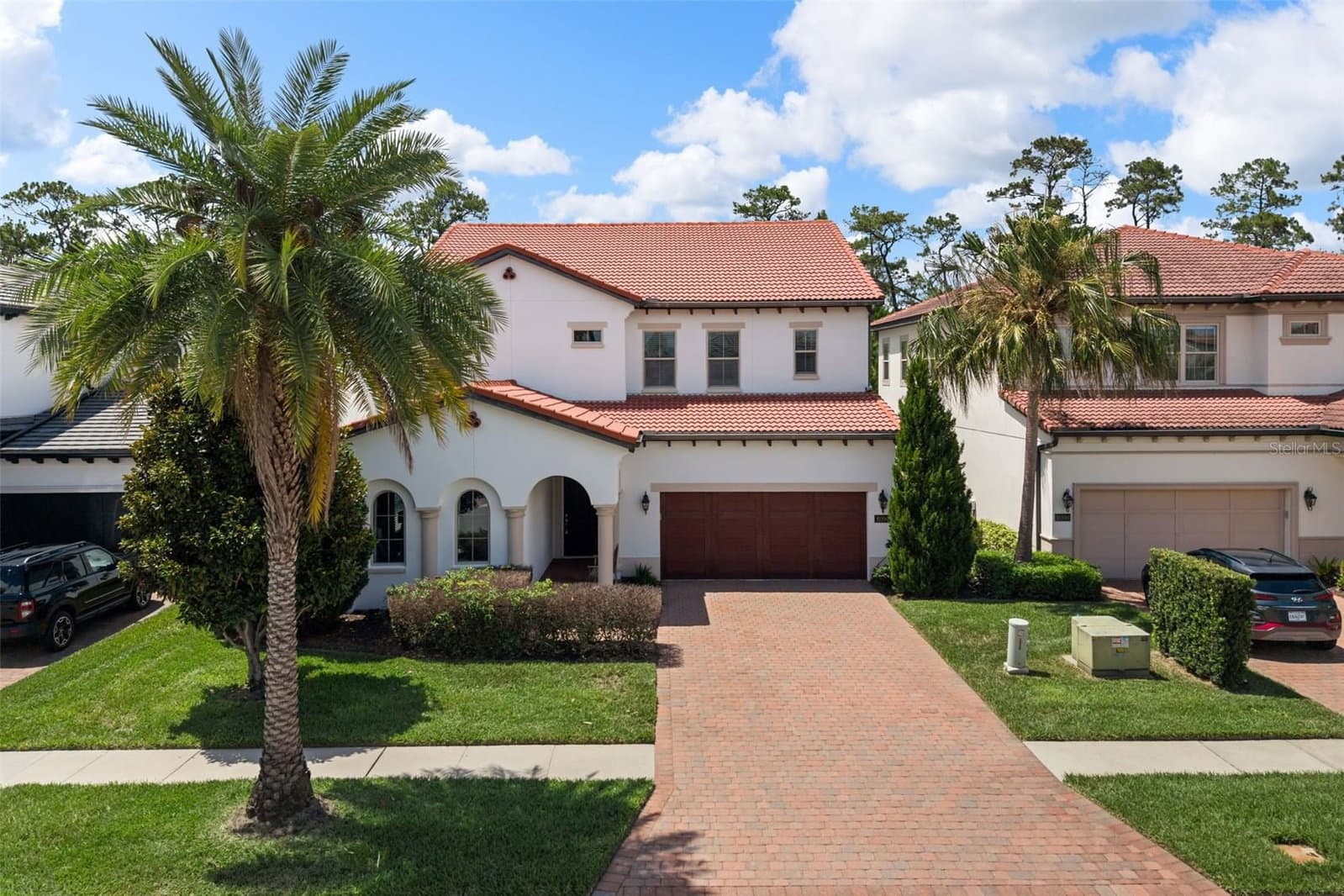 10396 ROYAL CYPRESS
