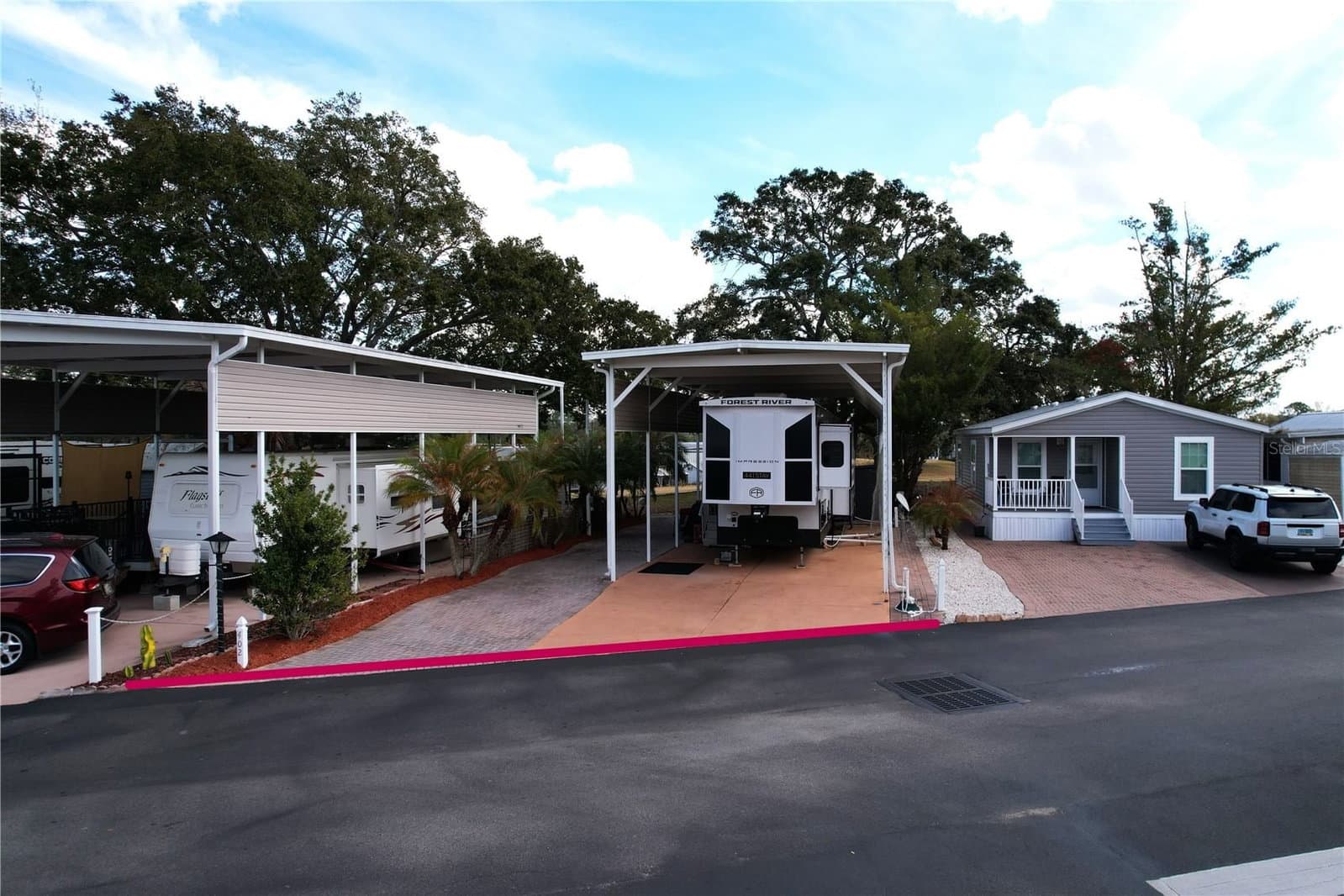 402 GOLFVIEW