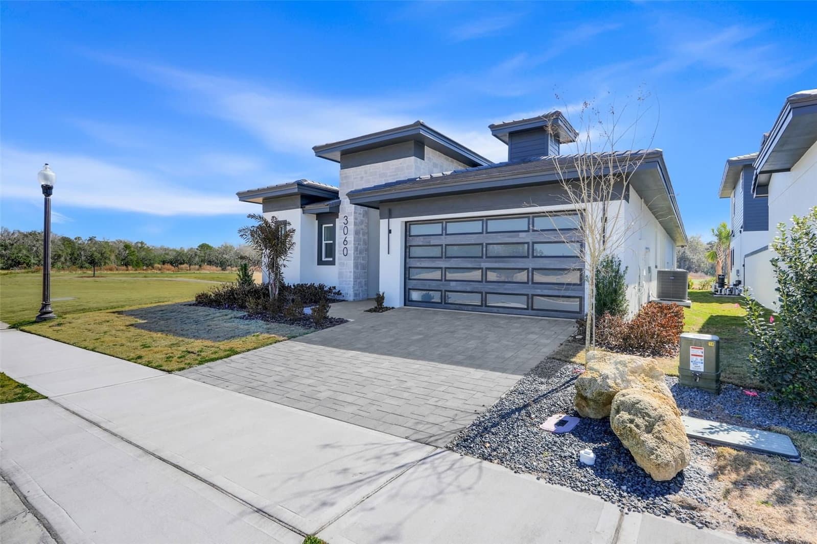 3060 KENSINGTON
