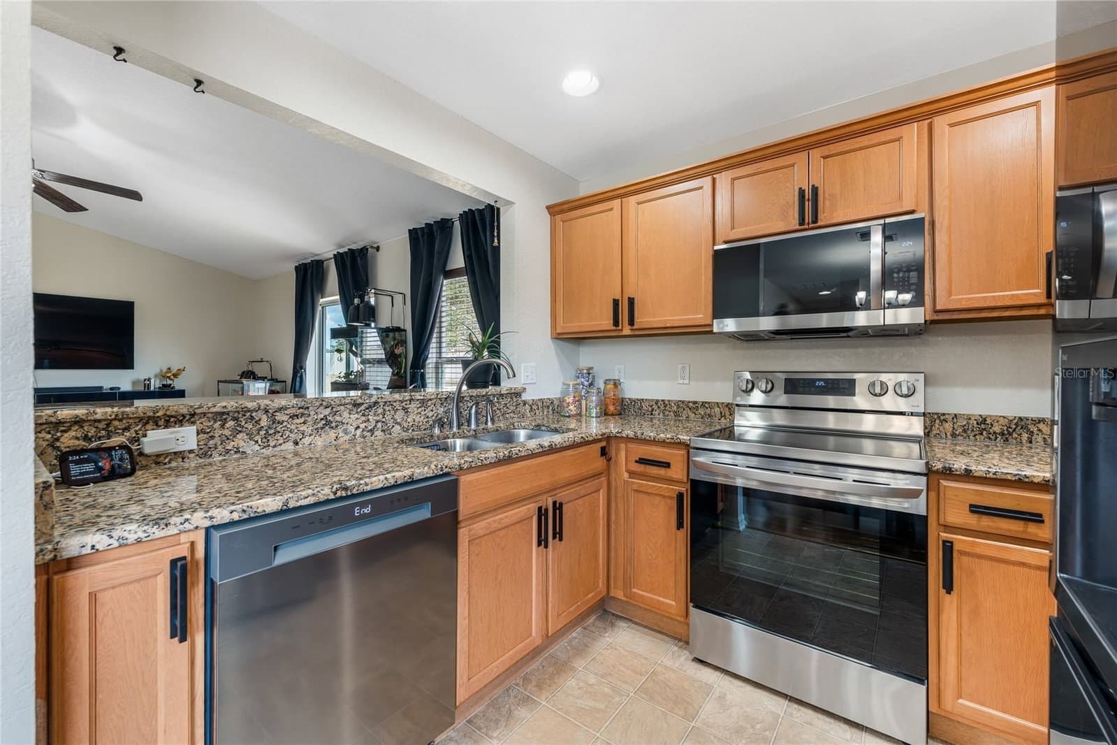 Photo 5 of 1131 HIGHLAND MEADOWS