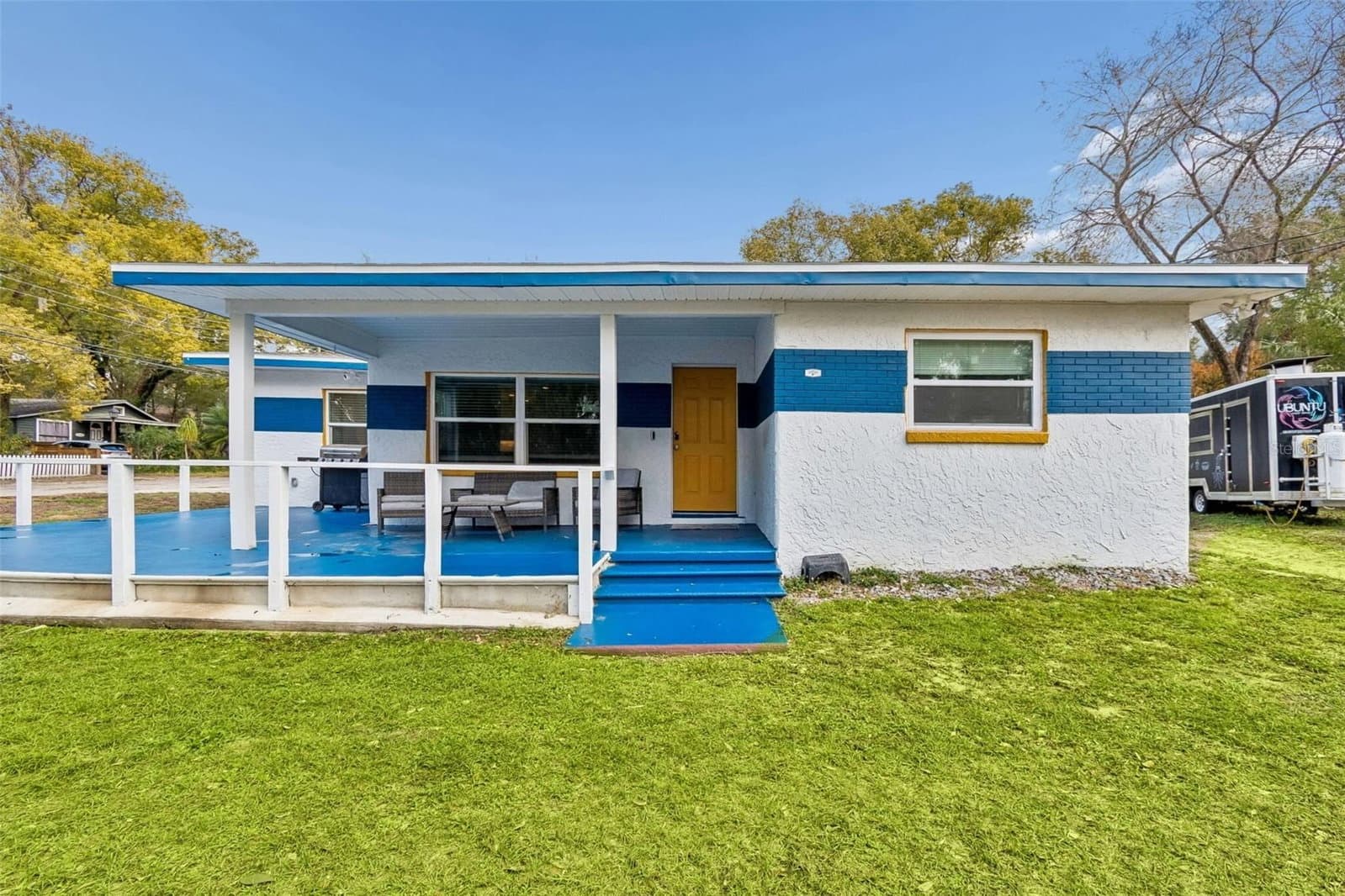 1102 RIVER COVE