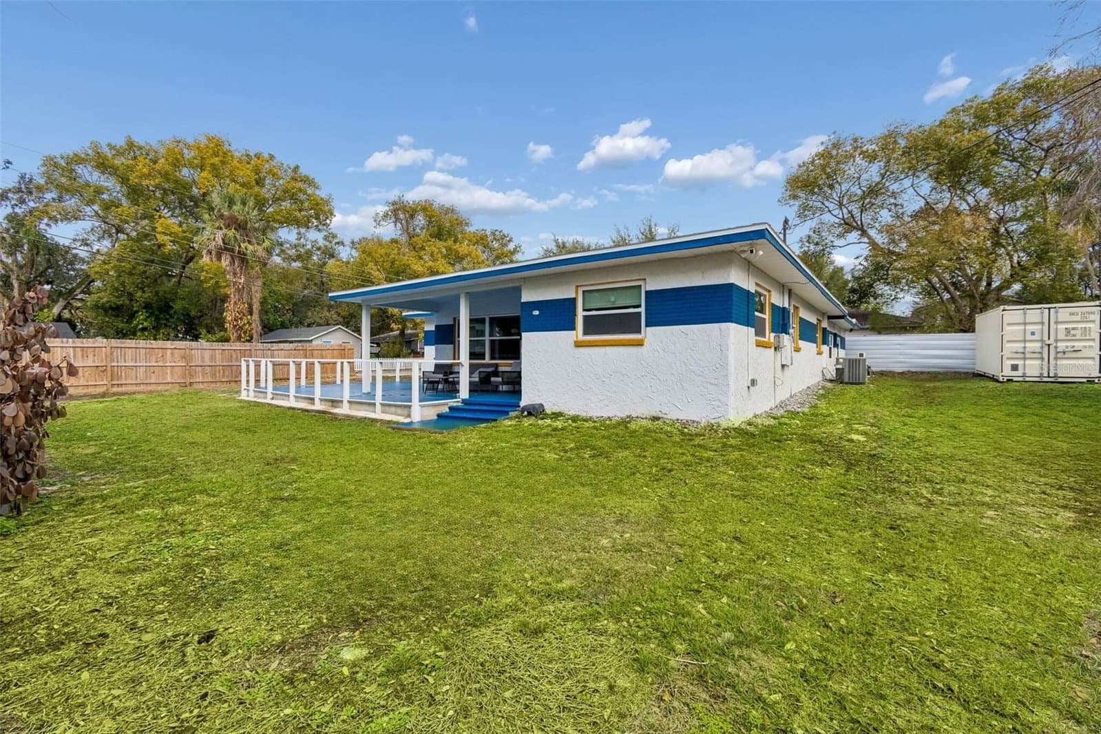 1102 RIVER COVE