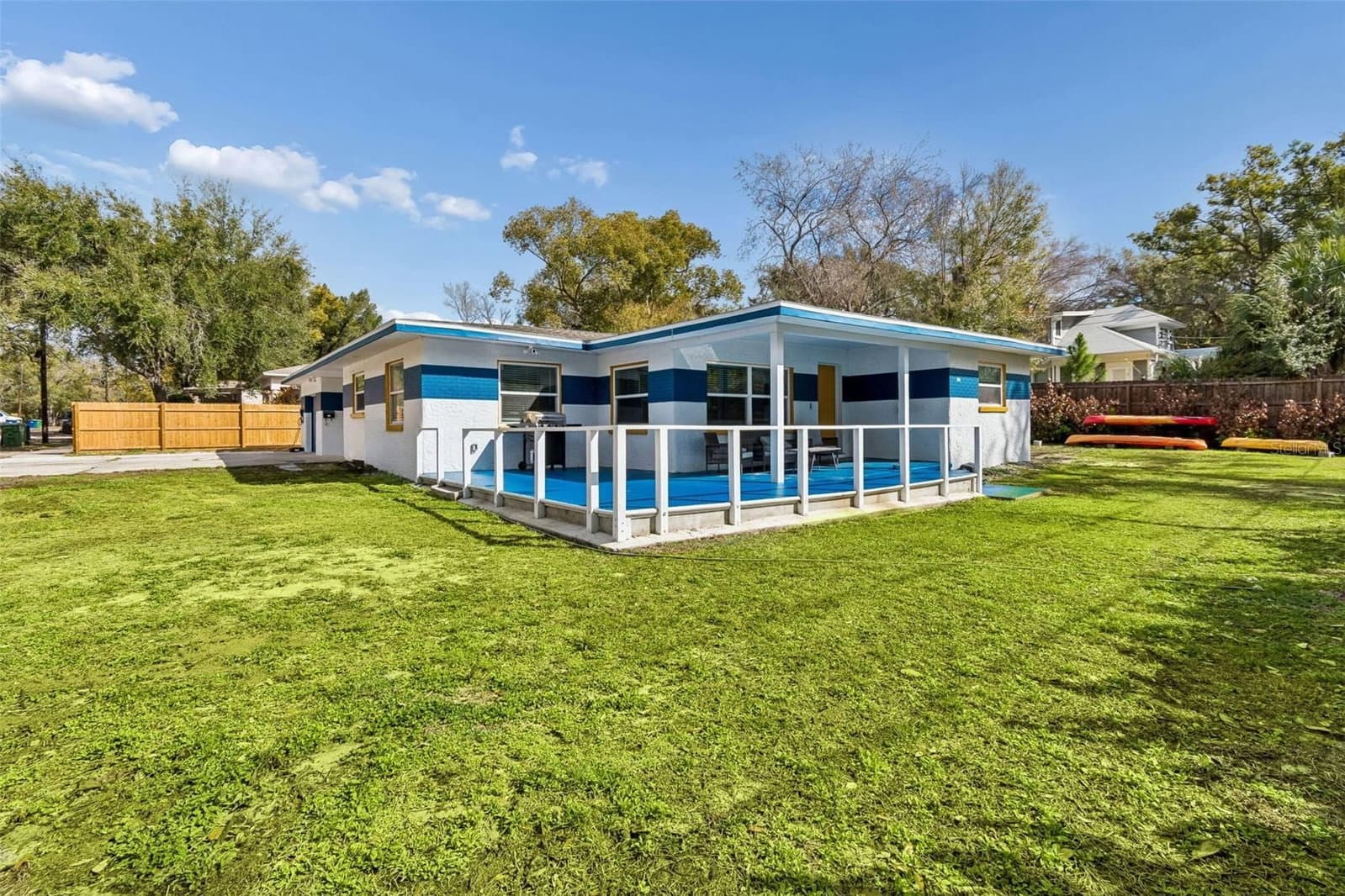 1102 RIVER COVE