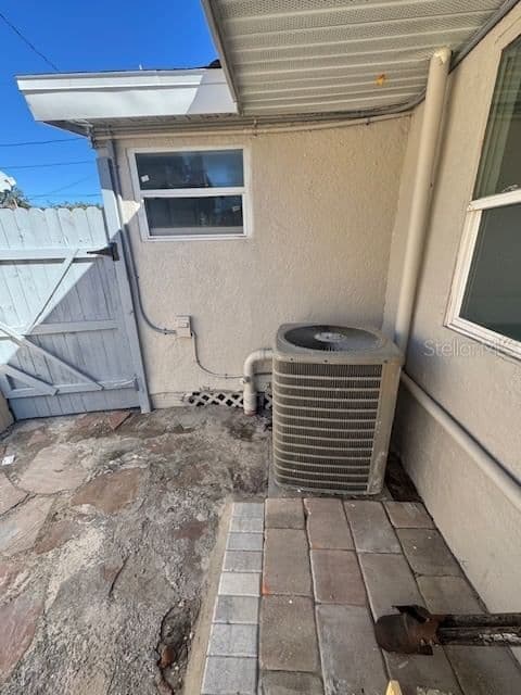 Photo 5 of 330 S. BUENA VISTA