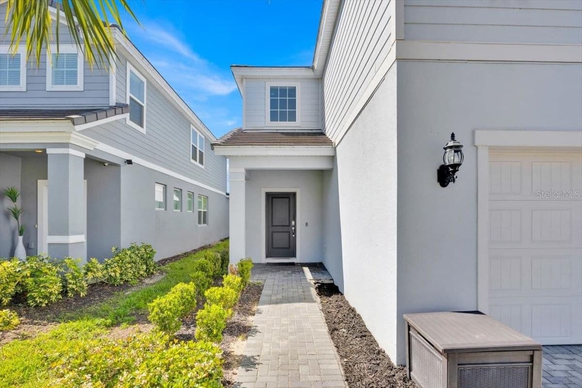 7387 OAKMOSS