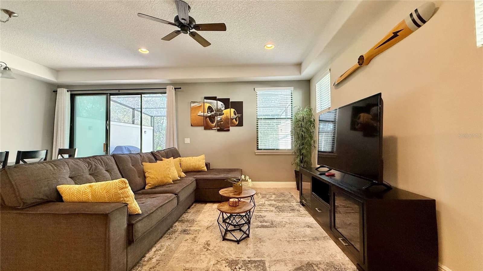8209 ROSEVILLE
