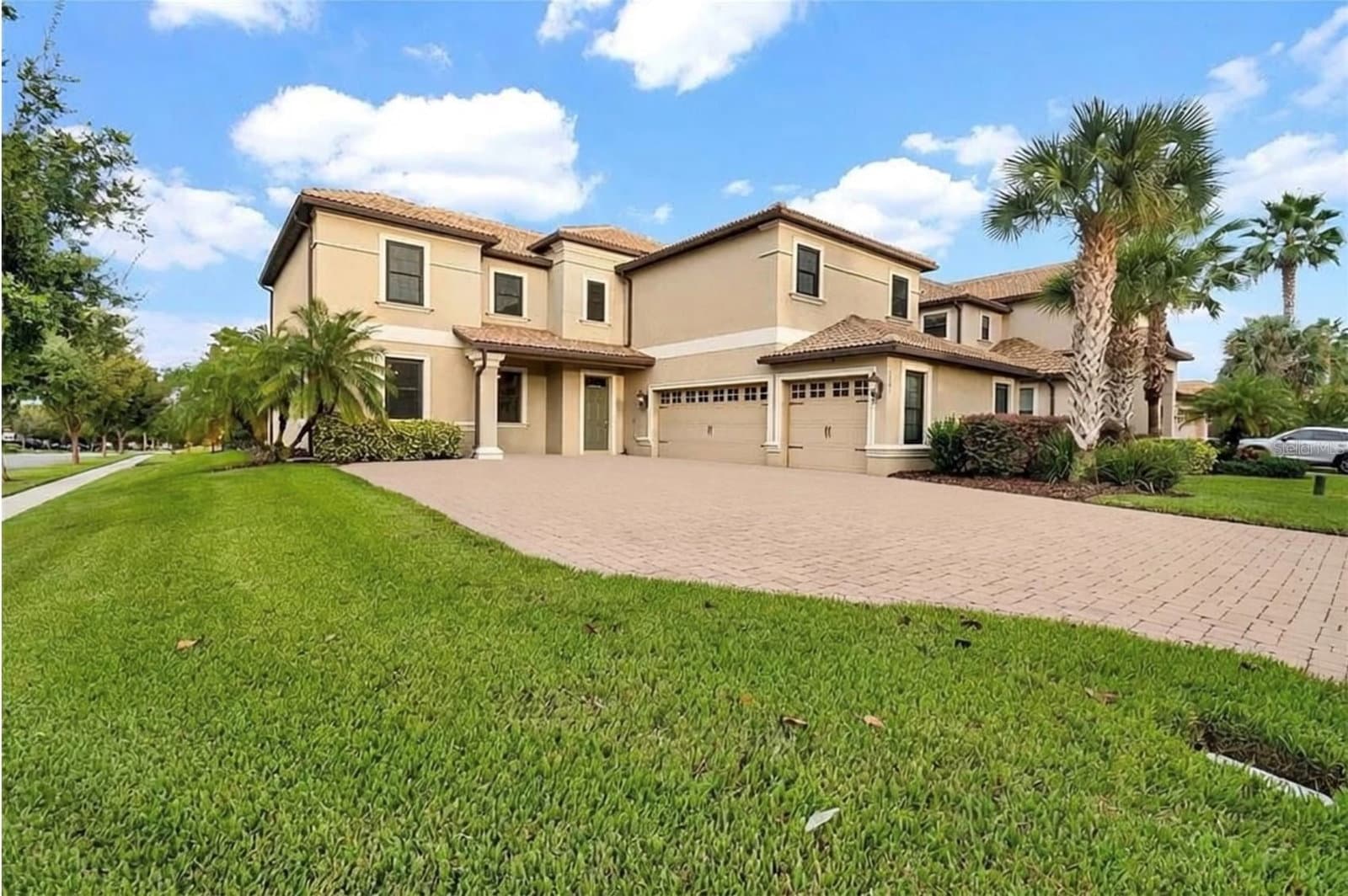 1301 GLENEAGLES