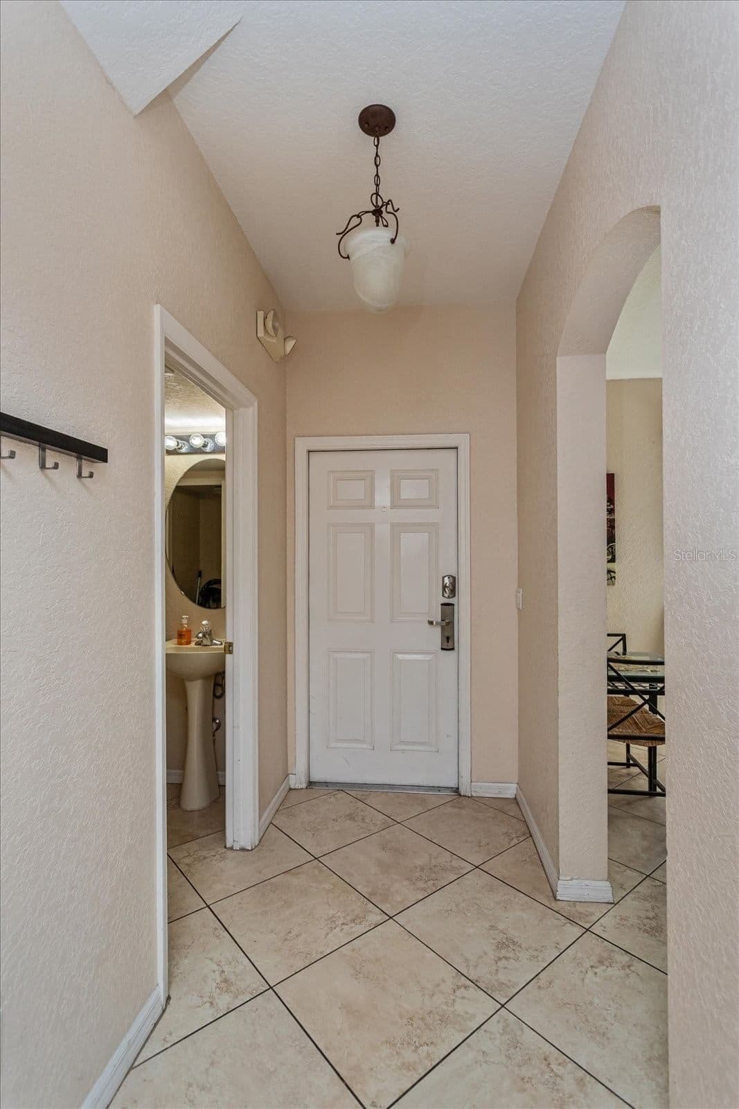 232 LA MIRAGE