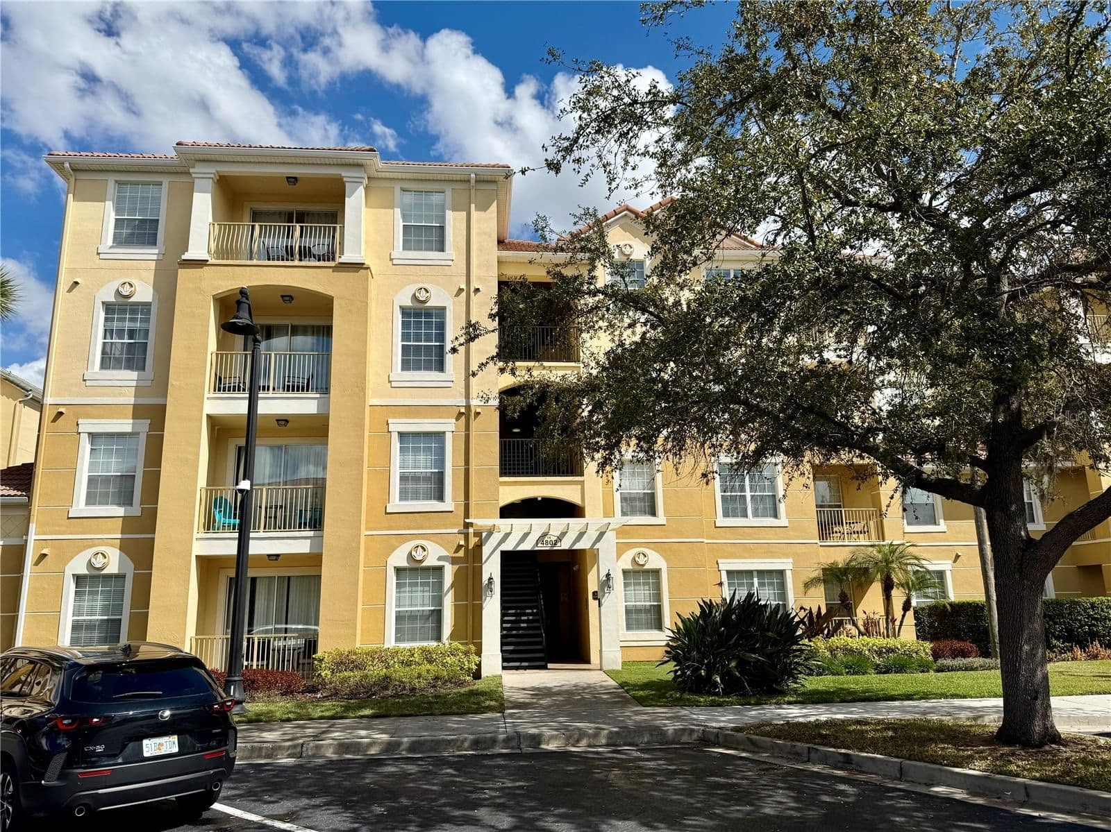 4802 CAYVIEW