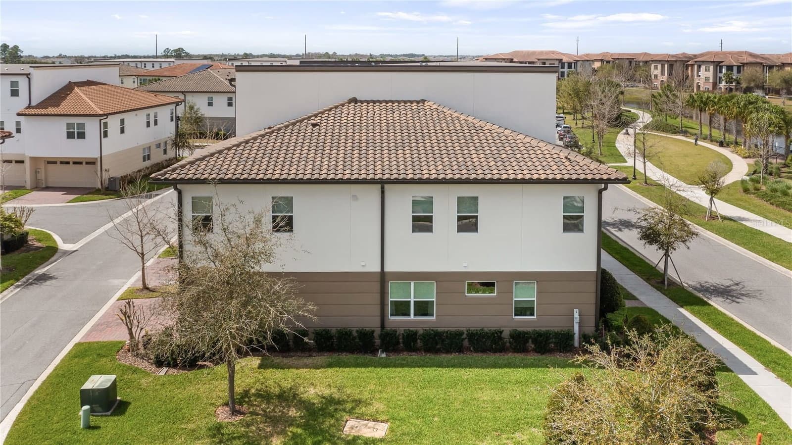 Photo 4 of 9940 BUCKLOW HILL