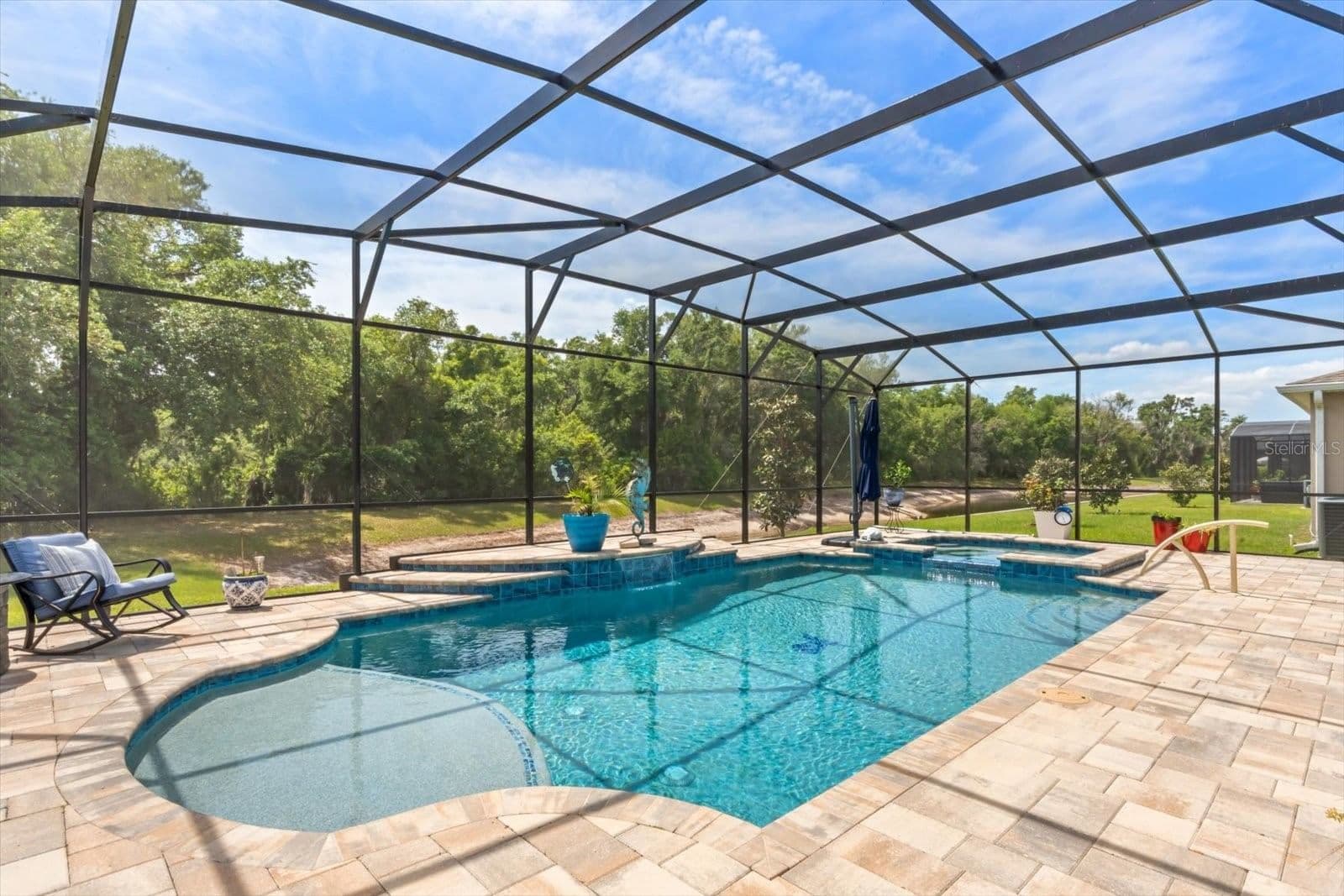Photo 4 of 10260 SPRING LAKE
