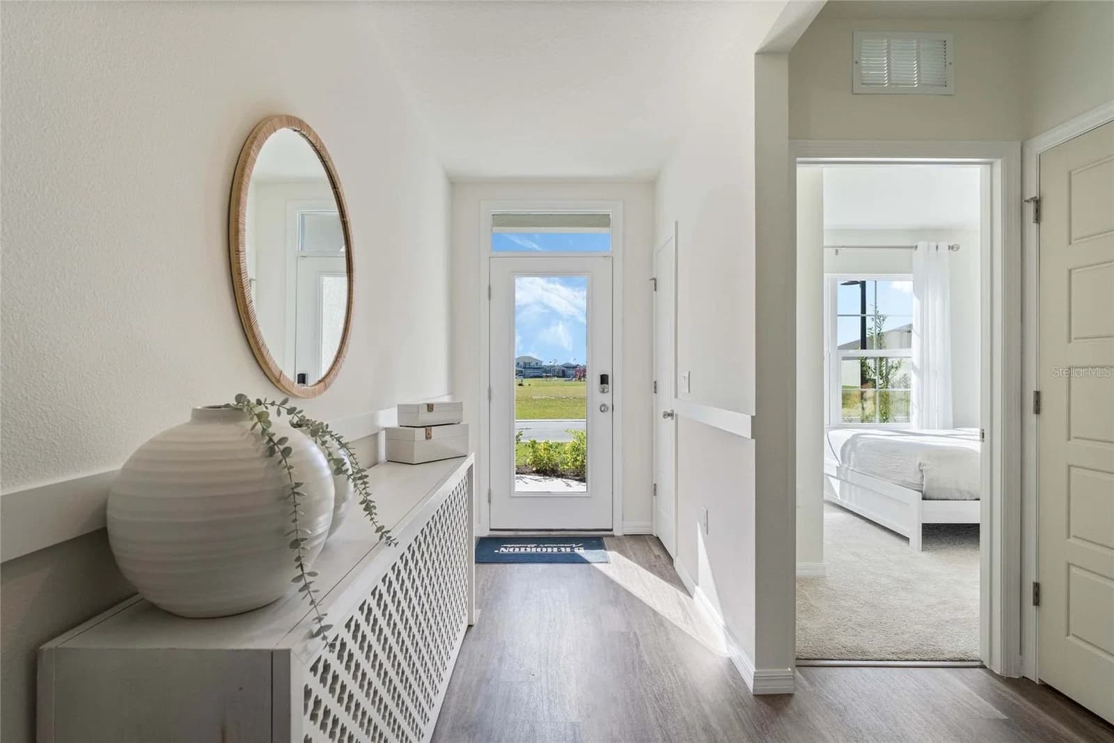 8595 CAPE FOX Cove