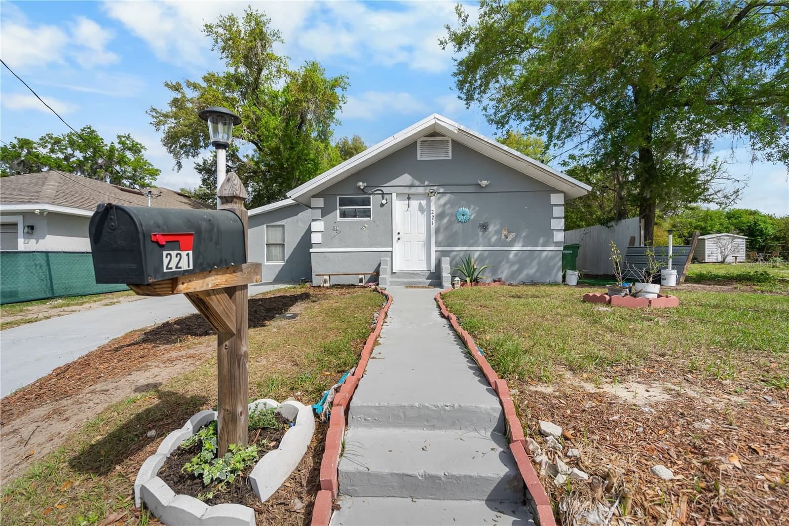 221 AVENUE L