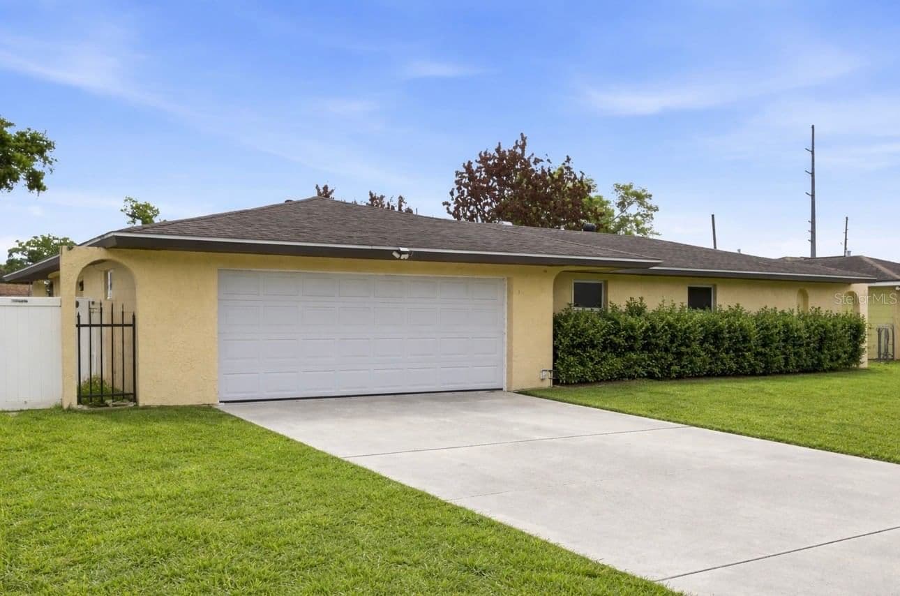 4623 CONWAY GARDENS