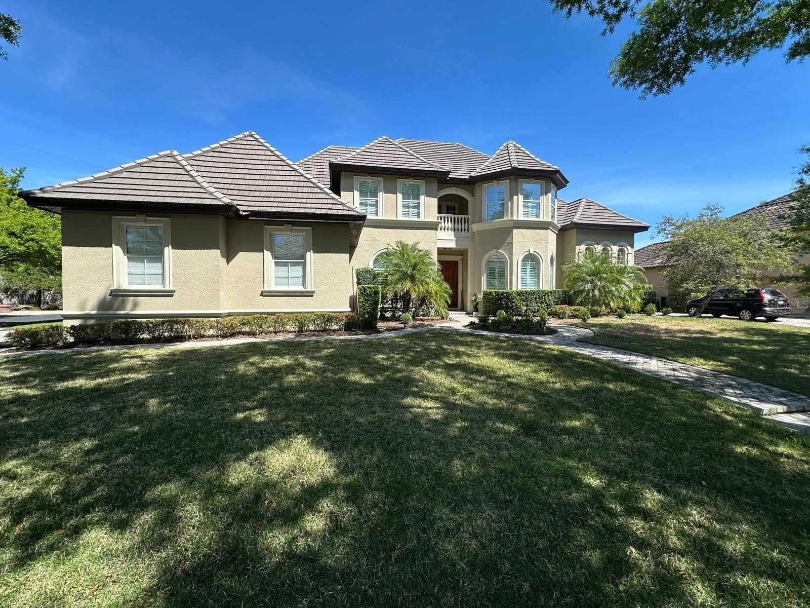 8734 CRESTGATE