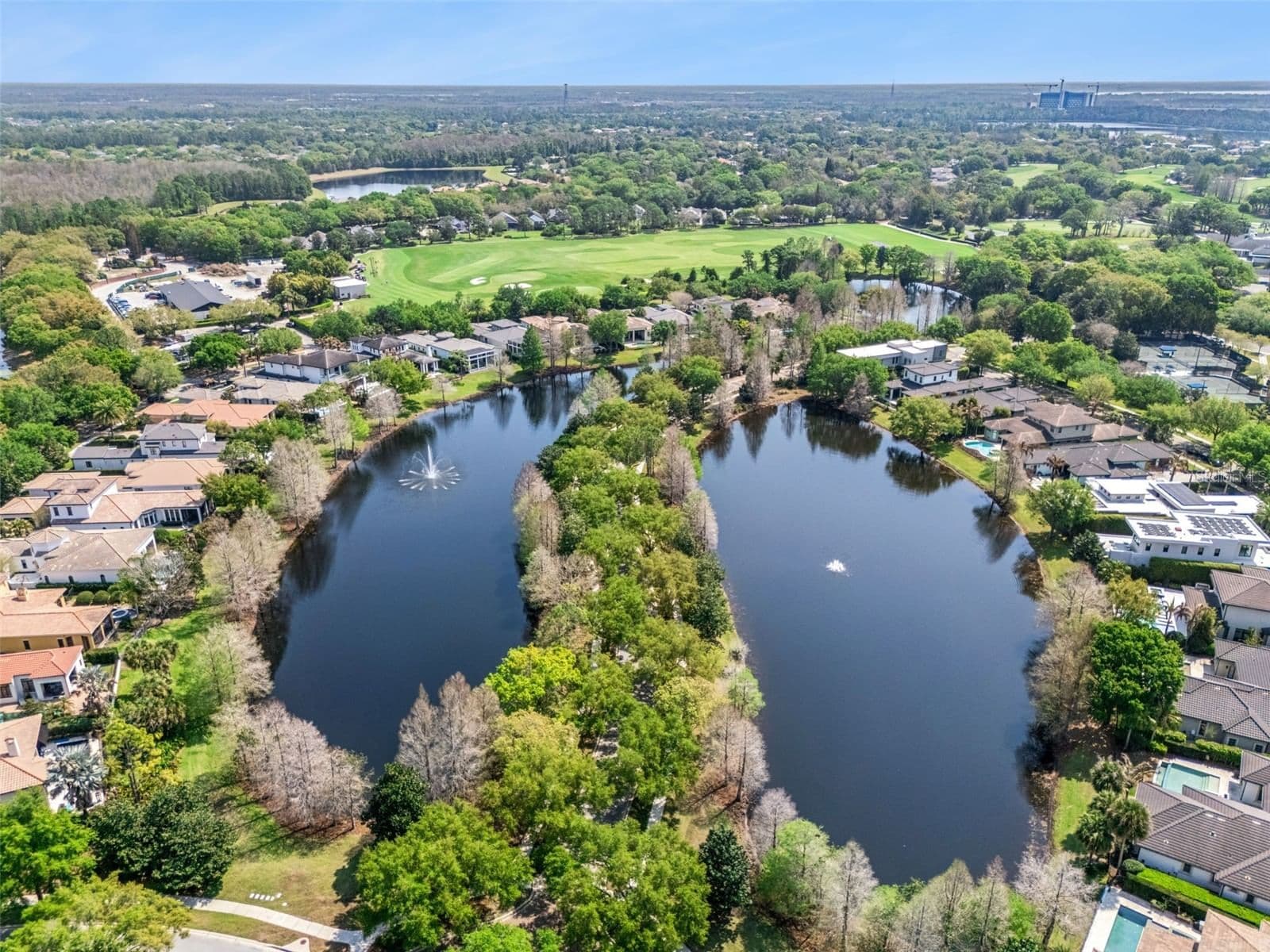 10228 KENSINGTON SHORE