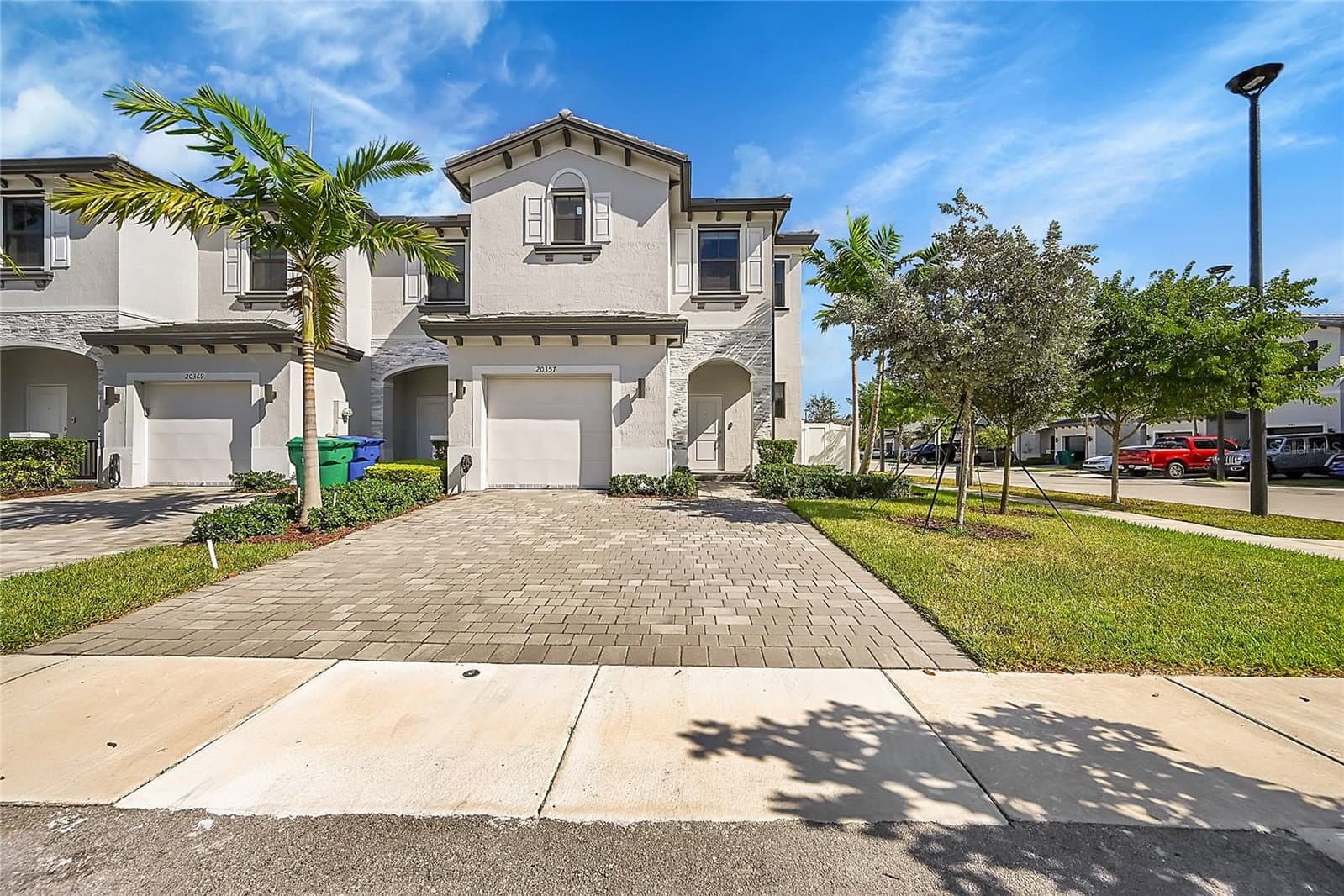 20357 4TH, Miami, FL