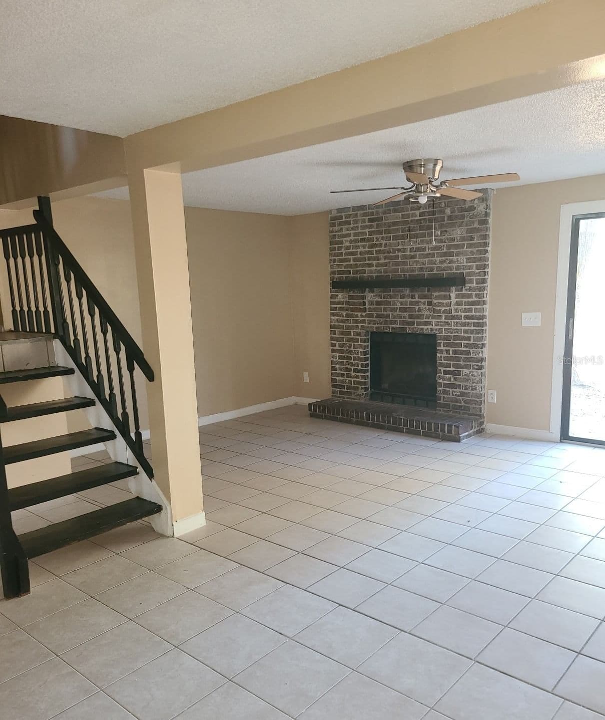 4910 SILVER OAKS