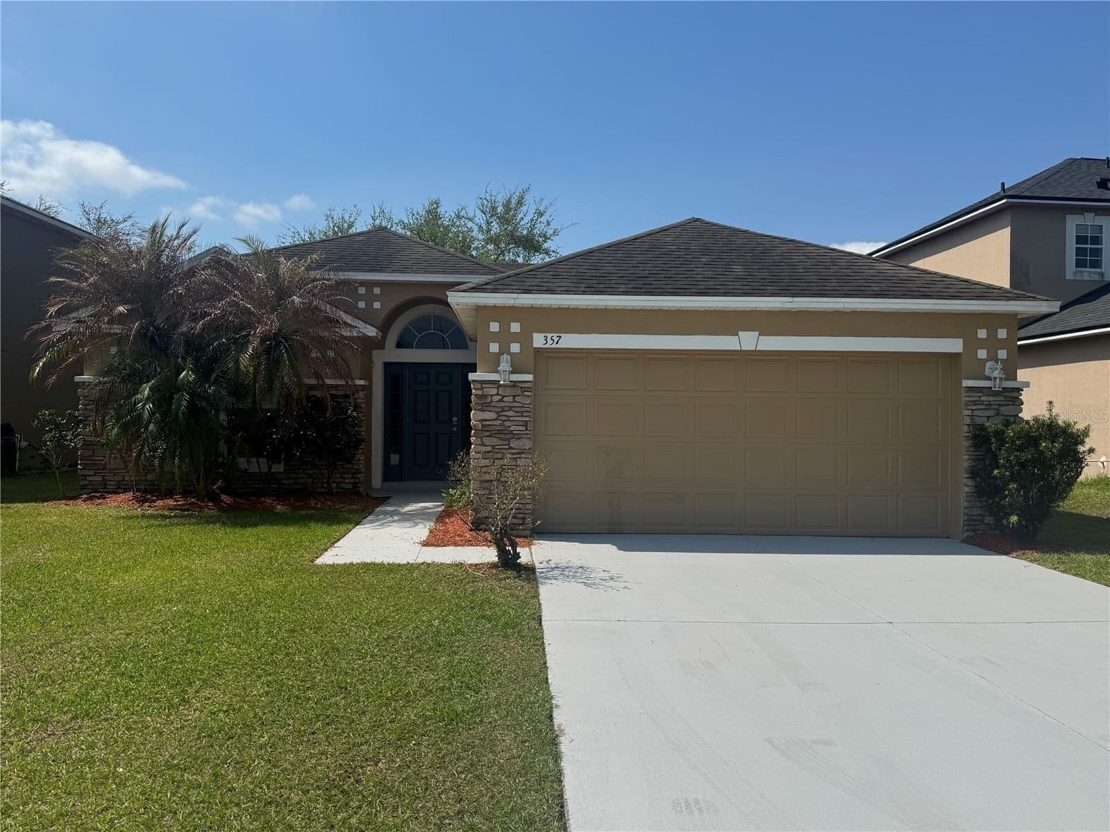 357 SQUIRES GROVE