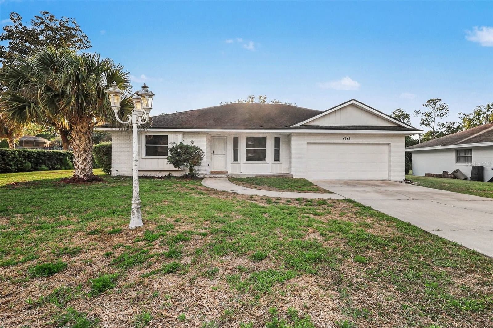 4643 VALLEY VIEW