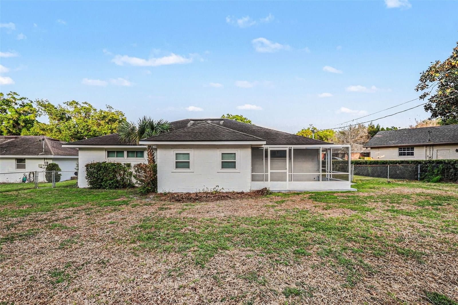 4643 VALLEY VIEW
