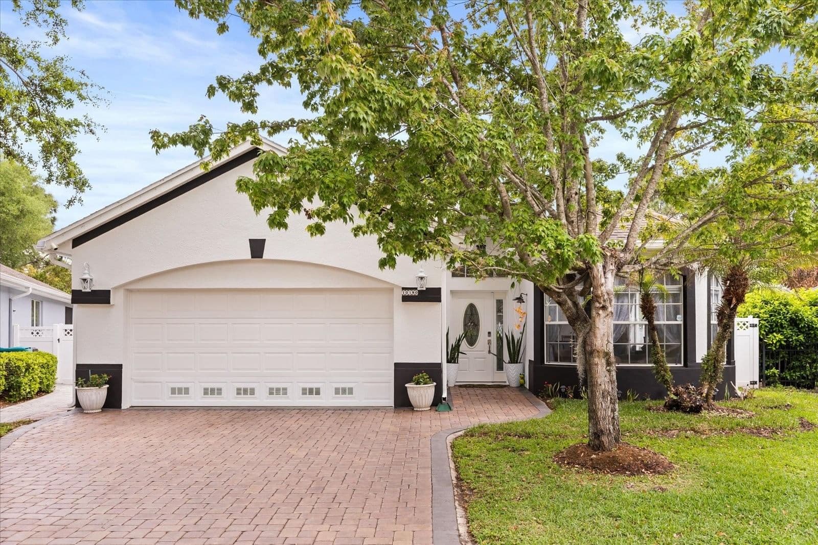 10180 CYPRESS VINE