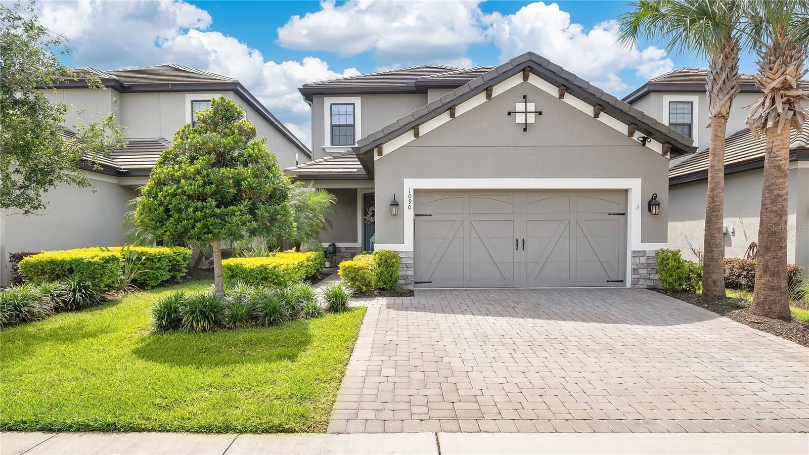 1090 WILDMEADOW