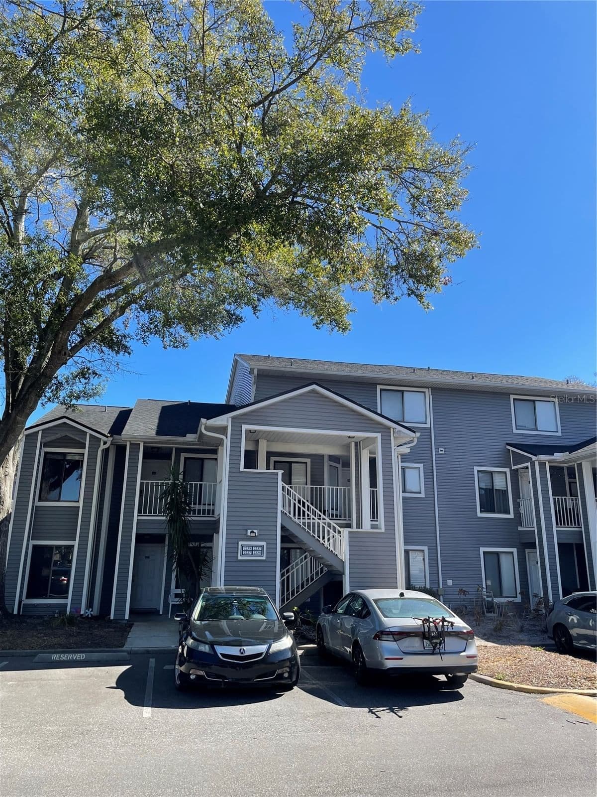 2227 STONINGTON