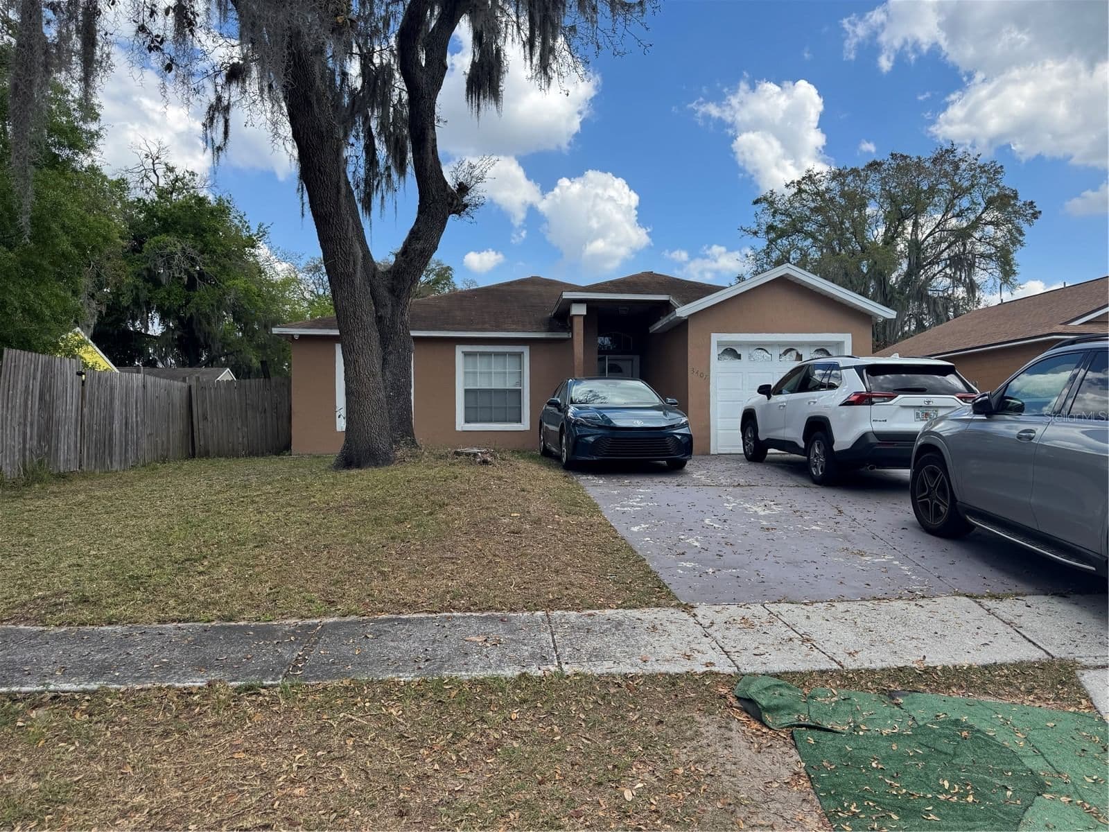 3407 LAKE TINY