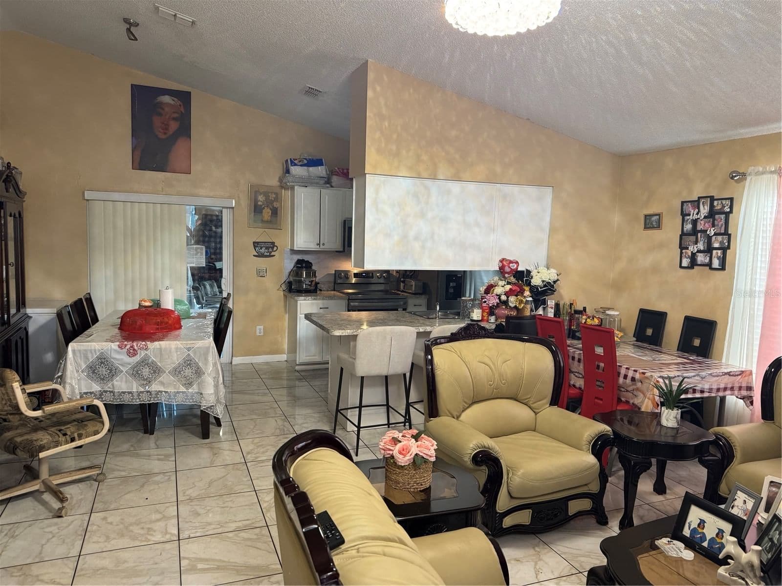 3407 LAKE TINY
