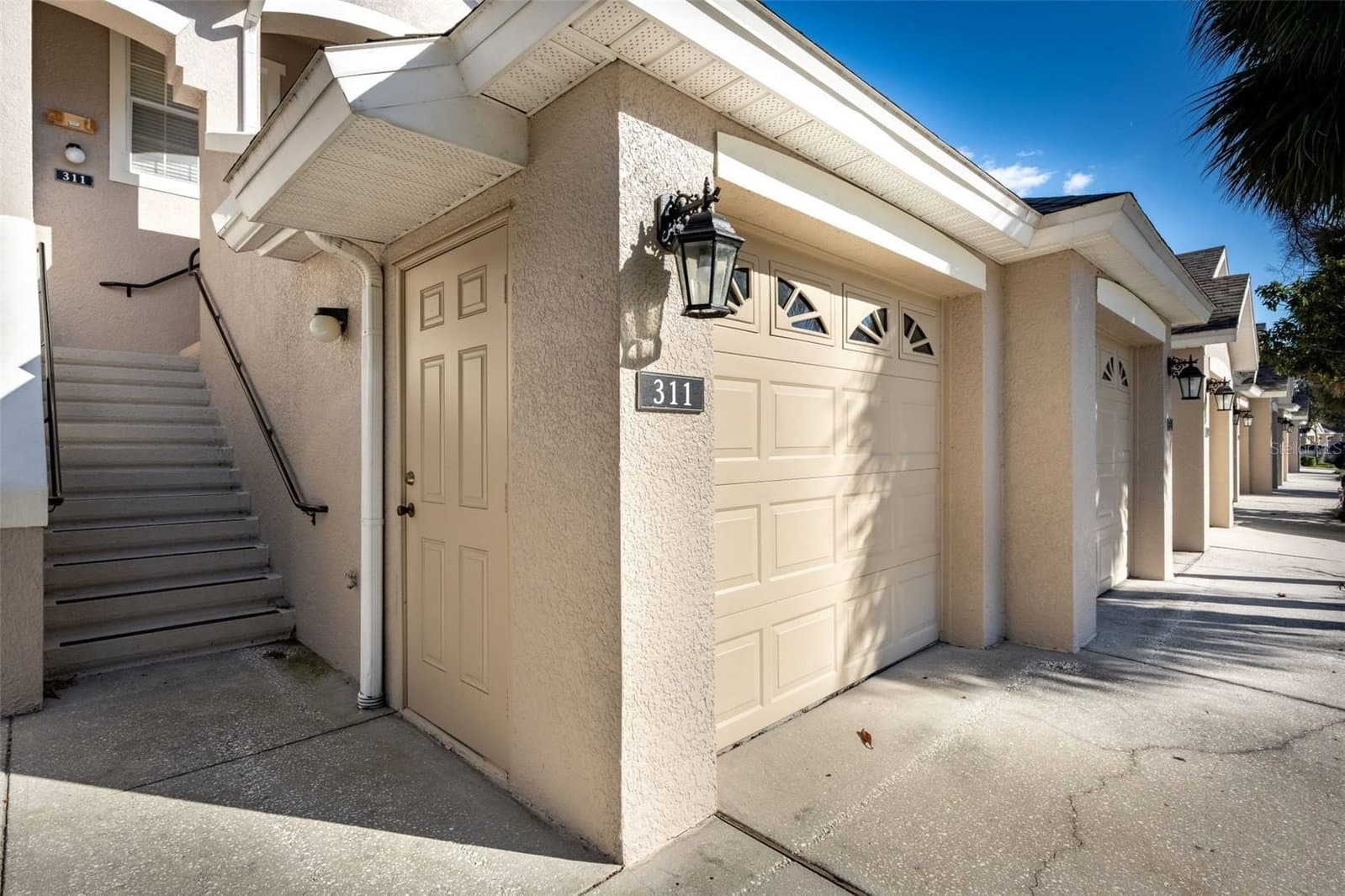9435 MYRTLE CREEK