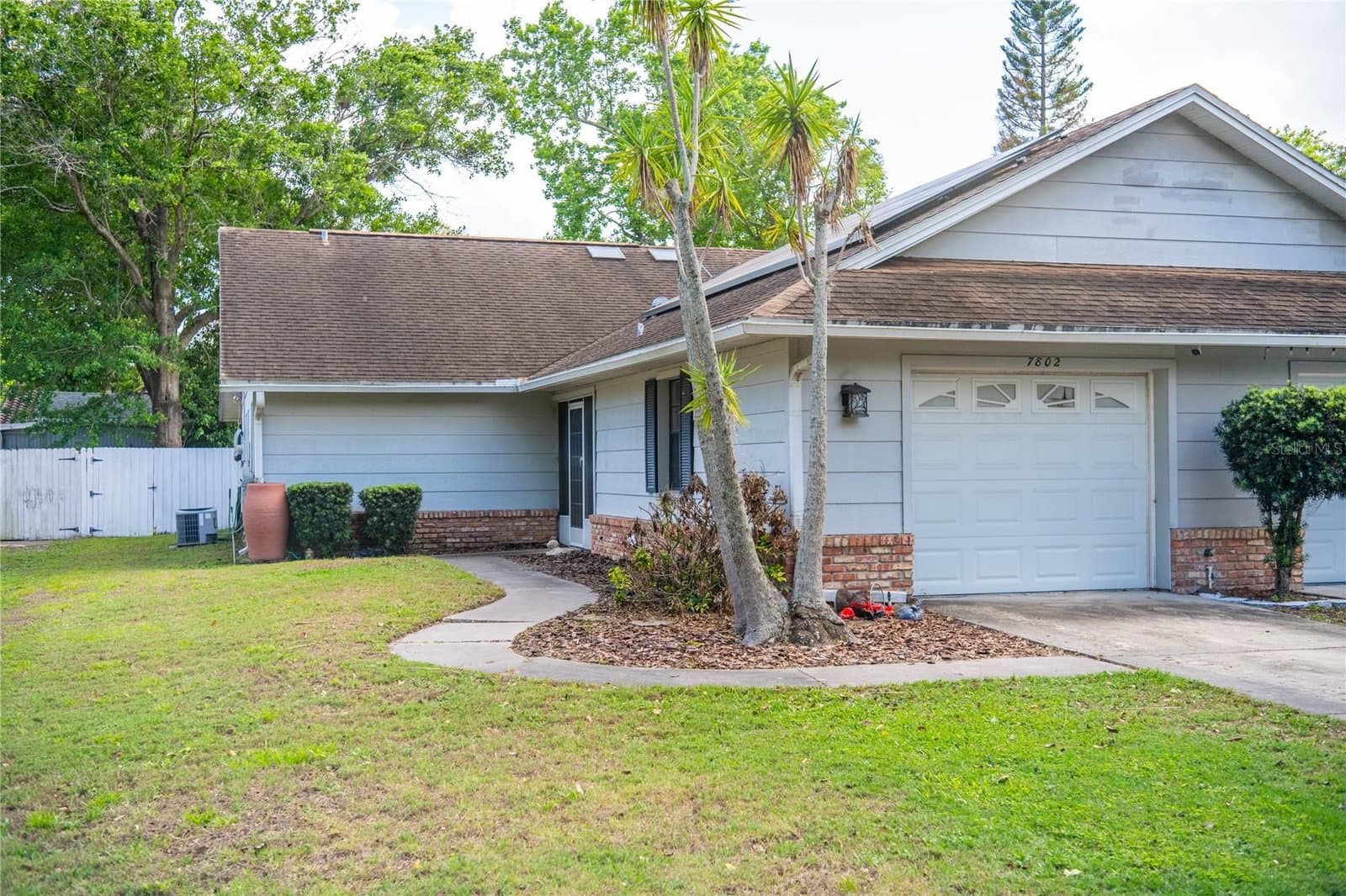 7802 RICHWOOD