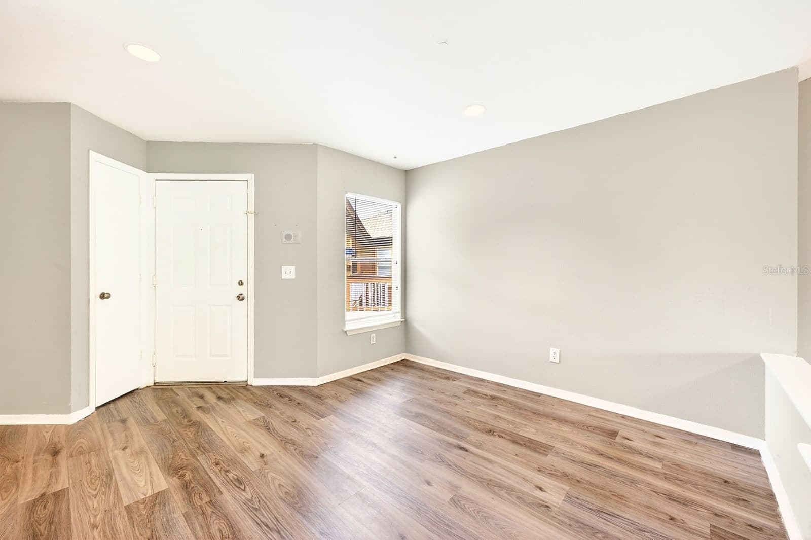 474 PIN OAK
