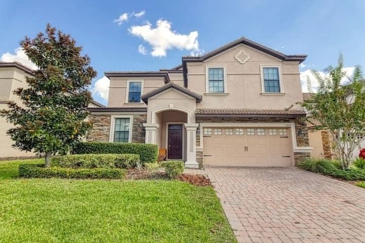 1455 BELLE TERRE