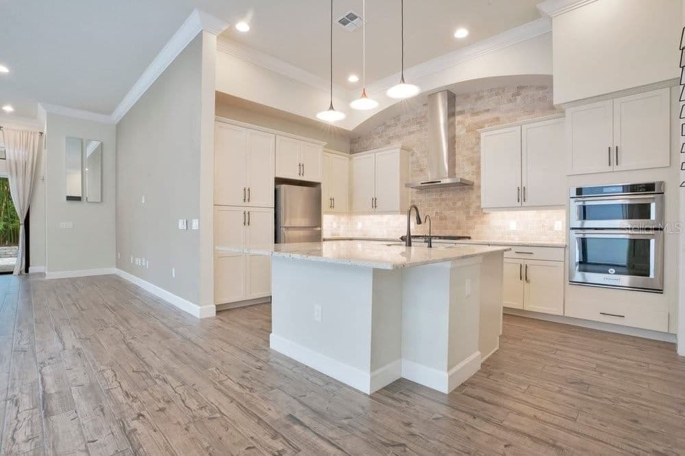 Photo 5 of 8394 VIA VITTORIA WAY