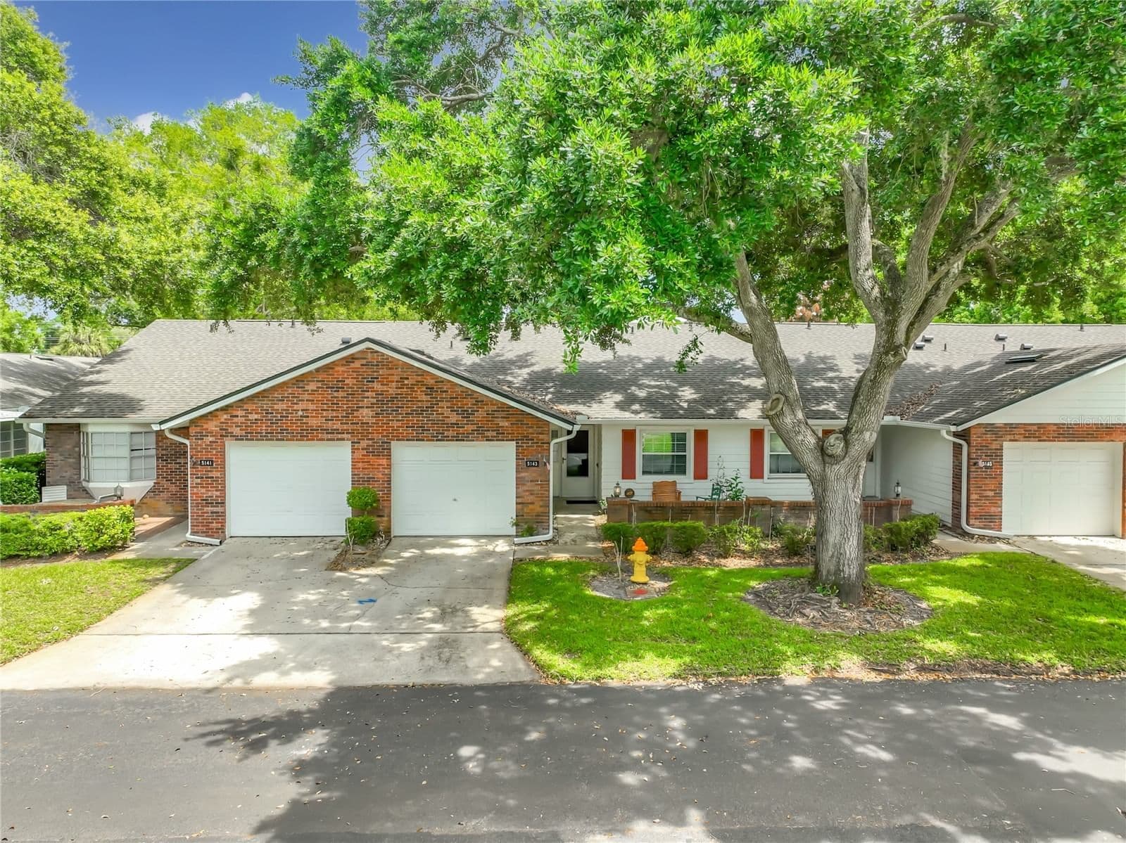 5143 LAZY OAKS