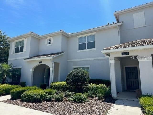 1608 MOON VALLEY