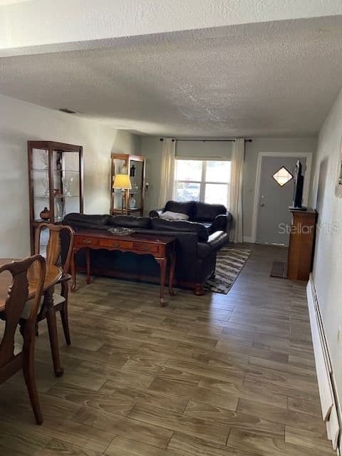 Photo 4 of 6800 ANOKA