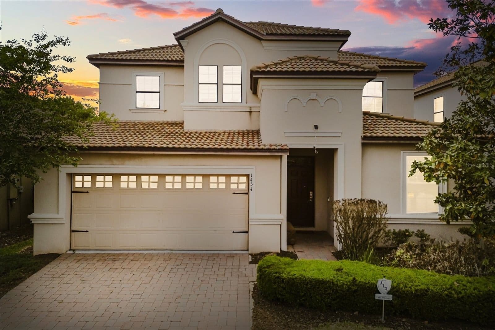1454 MYRTLEWOOD