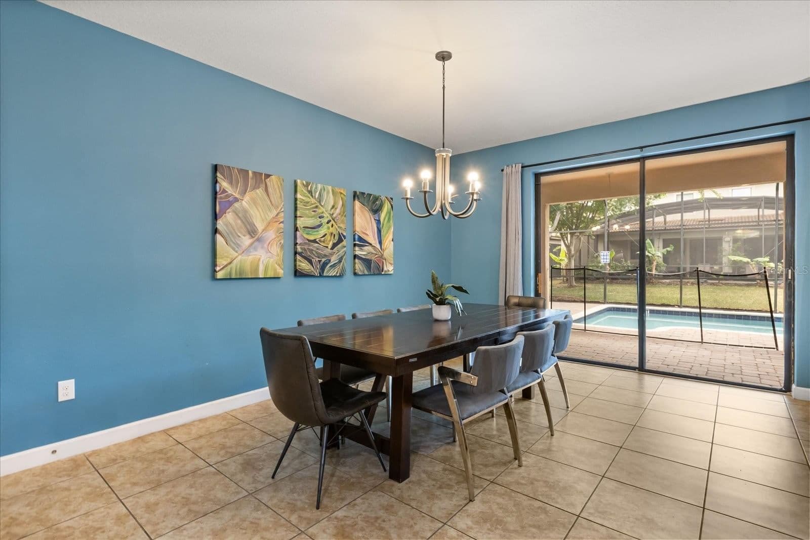 Photo 5 of 1454 MYRTLEWOOD