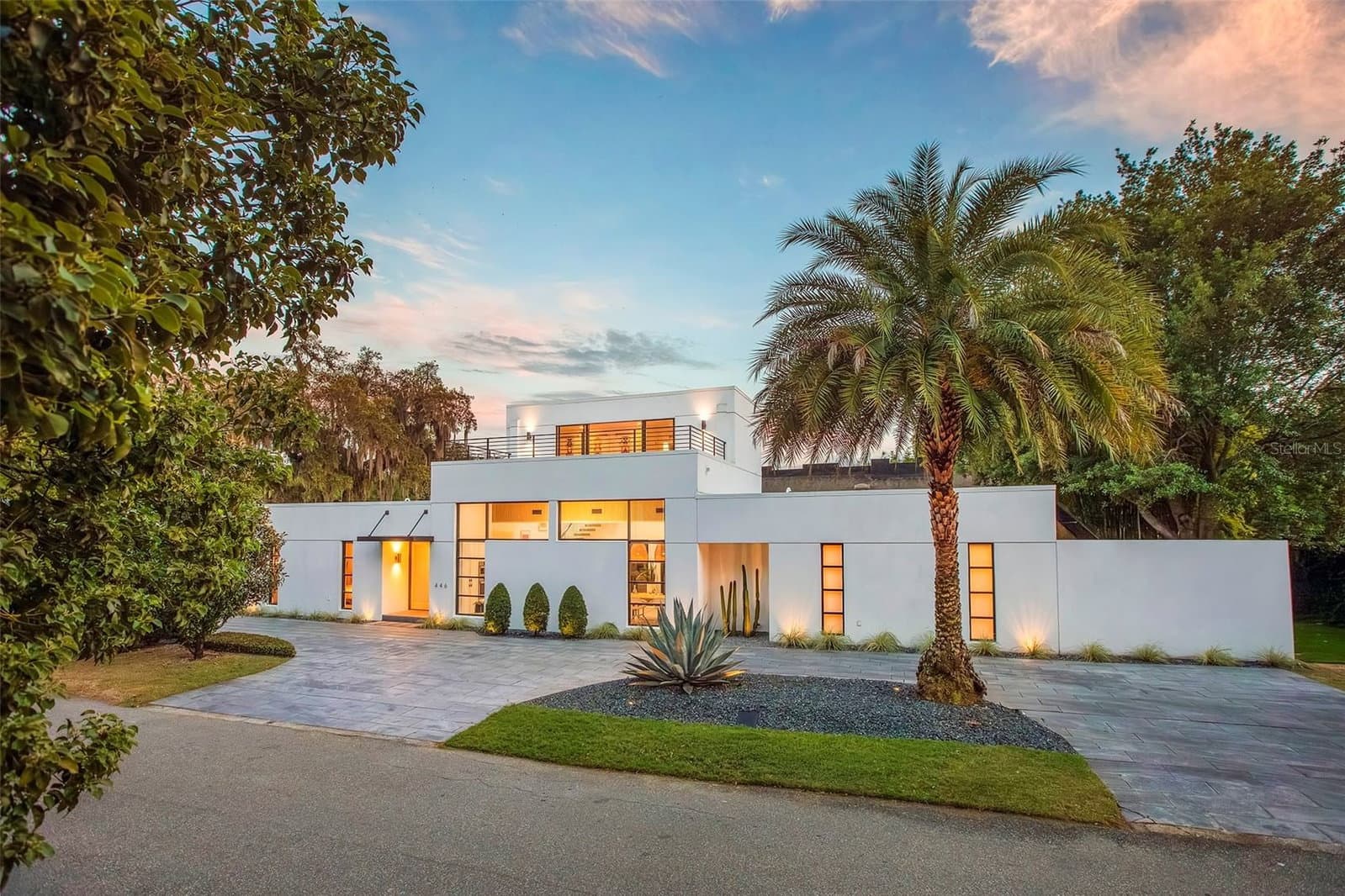 446 MELROSE