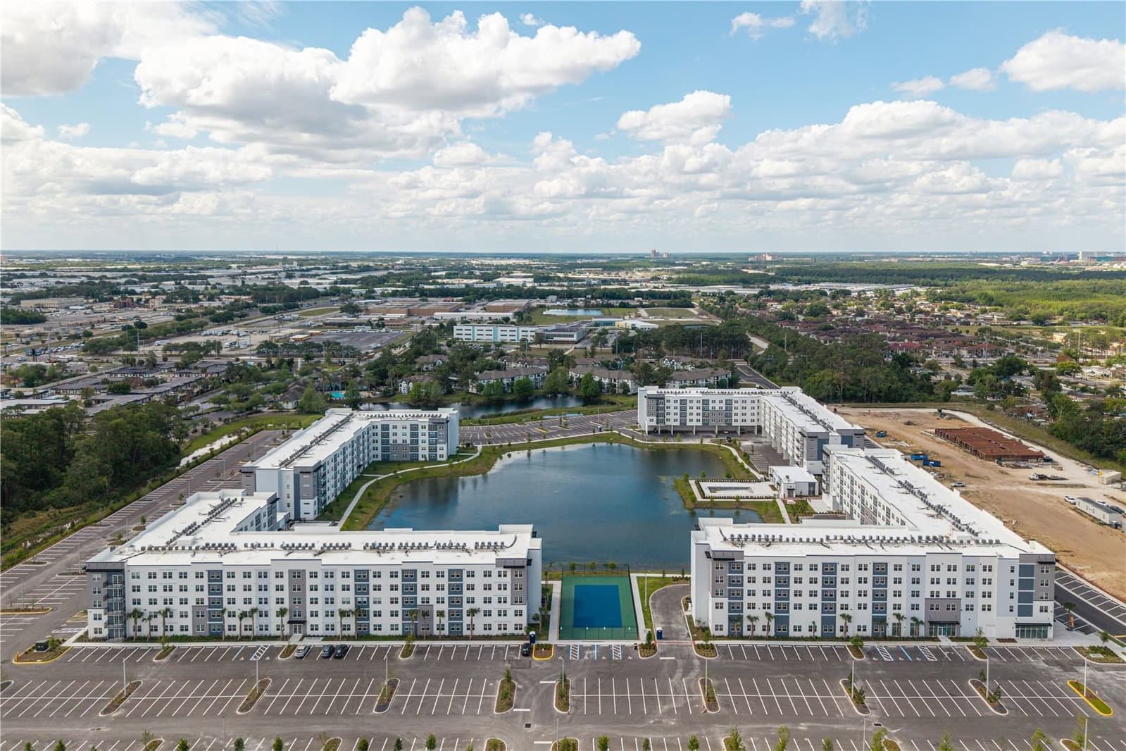 5579 MILLENIA PARK